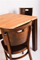 Masivní buková židle Linetta 1194 M41 doplněná otvorem v opěrce 1G, barva moření special  Antique 18A, bukový stůl Topalov, 190x90cm, barva moření special Antique 18A v kombinaci s olejem, Český výrobce nábytku, Sádlík