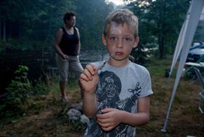 Dřevěné, ohýbané židle Sádlík tým, na restauračních židlích Arol  AL, Šumava, camp Anín II. na Otavě, 2017