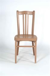Kuchyňské židle dřevěné pro Vás vyrábíme od roku 1919. Dřevěná stolička 1195 Lucena, sedák velikost M41, barva moření Dub Bardolino, ATYP výška 90cm, atyp nelze konfigurovat, pro objednání pište, volejte