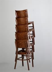 stohovatelná dřevěná židle pro kulturní domy Polanka, barva moření vzor, velikost S38, od českého výrobce Sádlík (1)