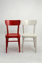 Dřevěná židle Nico 1196, povrchová úprava barva moření speciál dle vzorníku RAL 9010 & 3020, zákaznická úprava Robos Furniture, Sádlík český výrobce nábytku